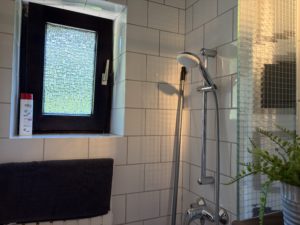 Dusche EG